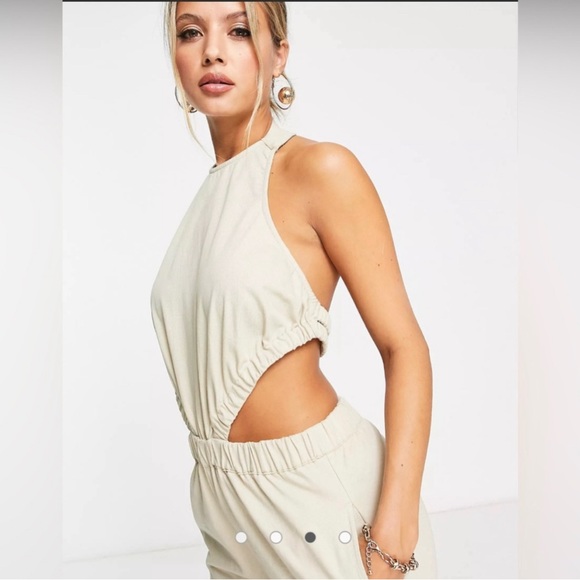 Pretty Lavish Lexi Scrunch Backless Jumpsuit, New with Tags - Picture 5 of 8